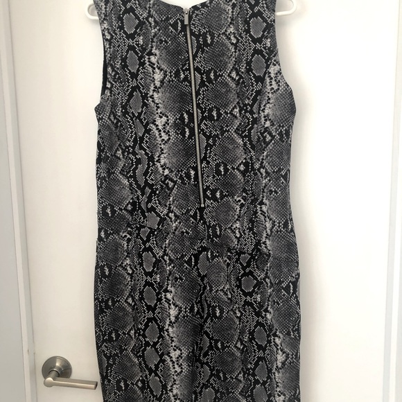 Michael Kors dress. Size 12. - Picture 2 of 3
